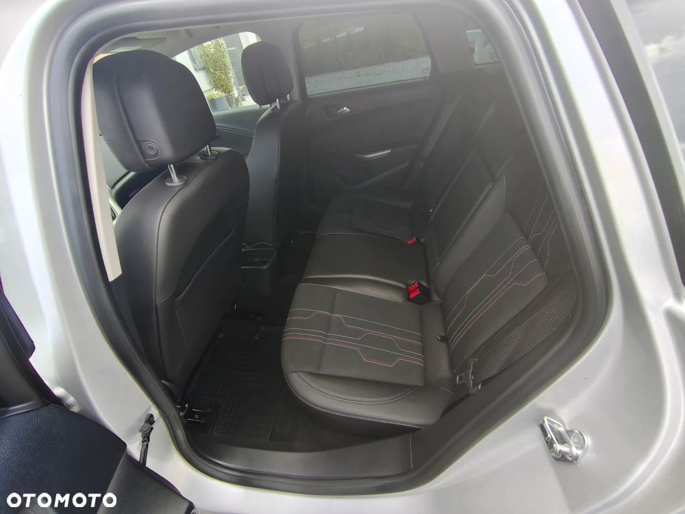 Opel Astra 1.4 T Enjoy EU6 - 15