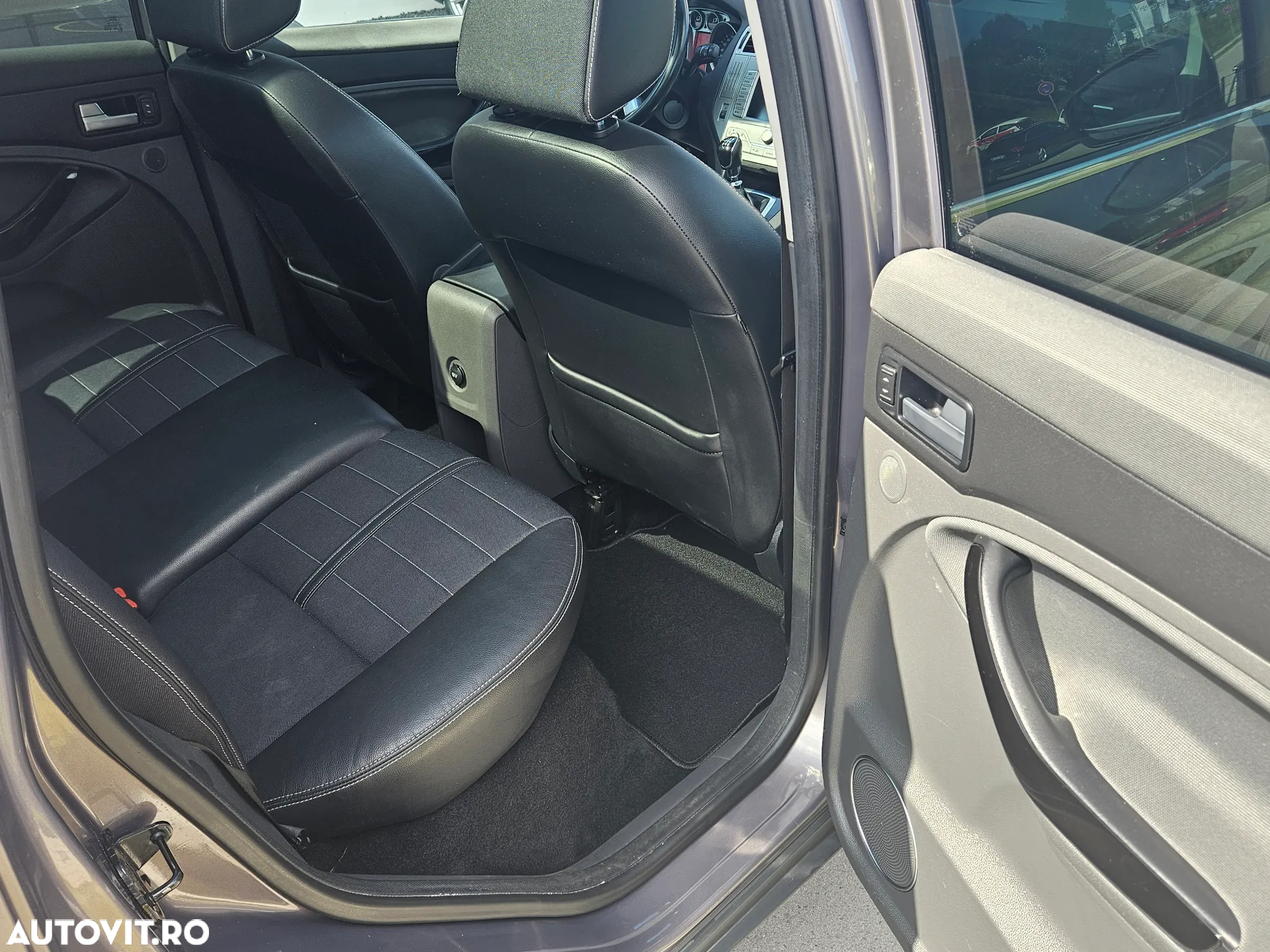 Ford Kuga 2.0 TDCi 4WD Titanium - 8