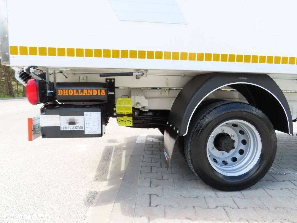 Volkswagen Crafter 50 BiTDI 2.0 177 KM Mroźnia -29 st.C + Winda Załadowcza DHOLLANDIA 750 Kg UDŹWIG, Grube Ściany Chłodnia Boczne Drzwi IGLOOCAR Rozstaw Osi 4490 mm, DMC 3500 Kg, Kat. Prawa Jazdy B, Tylne Koła Bliźniacze WZMACNIANY, Tempomat, Asystent Jazdy Stan Wizualny I Techniczny NOWY Tak Jak Z Taśmy Produkcyjnej Gotowy Dostępny OKAZJA POLECAM - 15