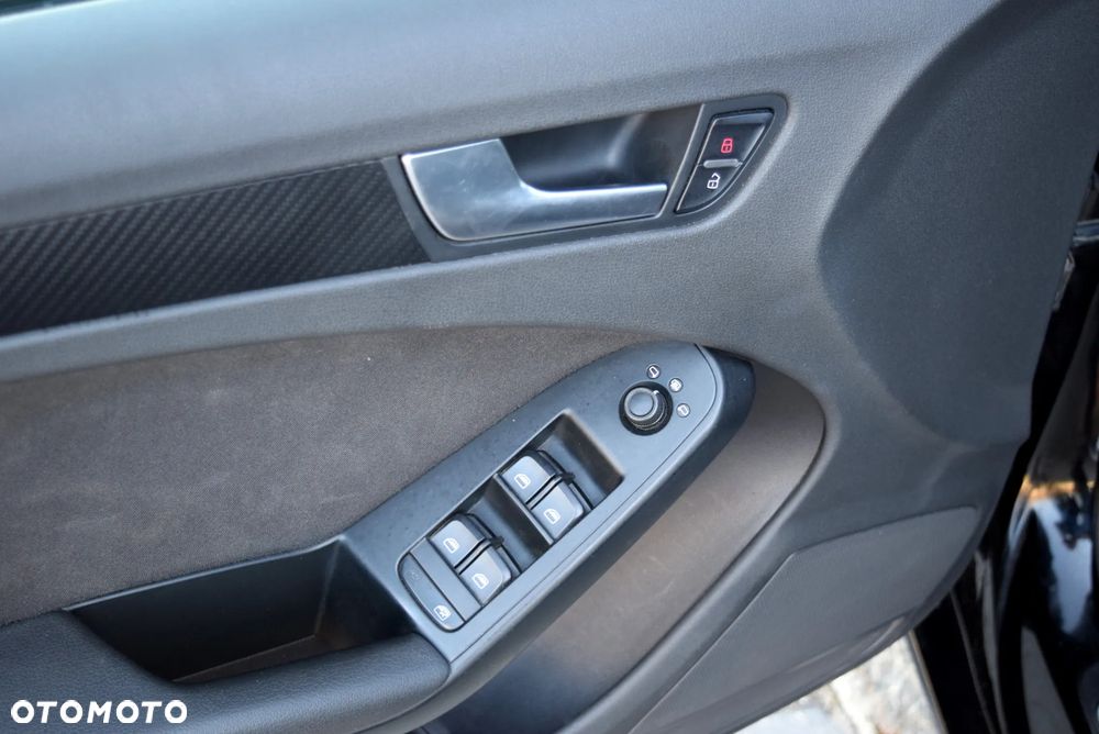 Audi A4 Avant 2.0 TDI - 18