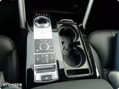 Land Rover Discovery 3.0 SDV6 HSE - 11