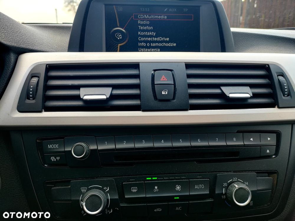 BMW Seria 3 316d - 12