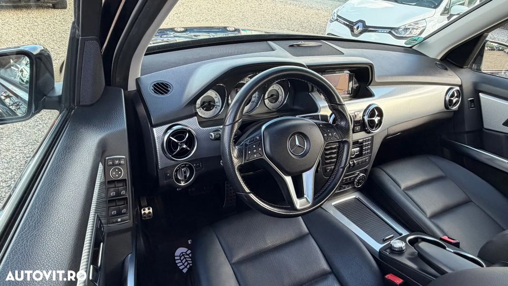 Mercedes-Benz GLK 220 CDI DPF 4Matic BlueEFFICIENCY 7G-TRONIC - 13