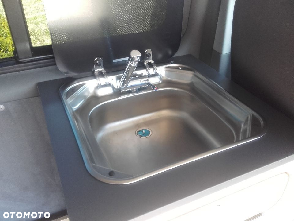 Volkswagen T5 LIFT T6 CALIFORNIA CAMPER MULTIVAN - 12