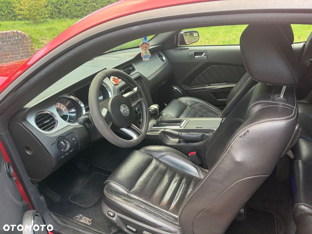 Ford Mustang 3.7 V6 Premium - 8