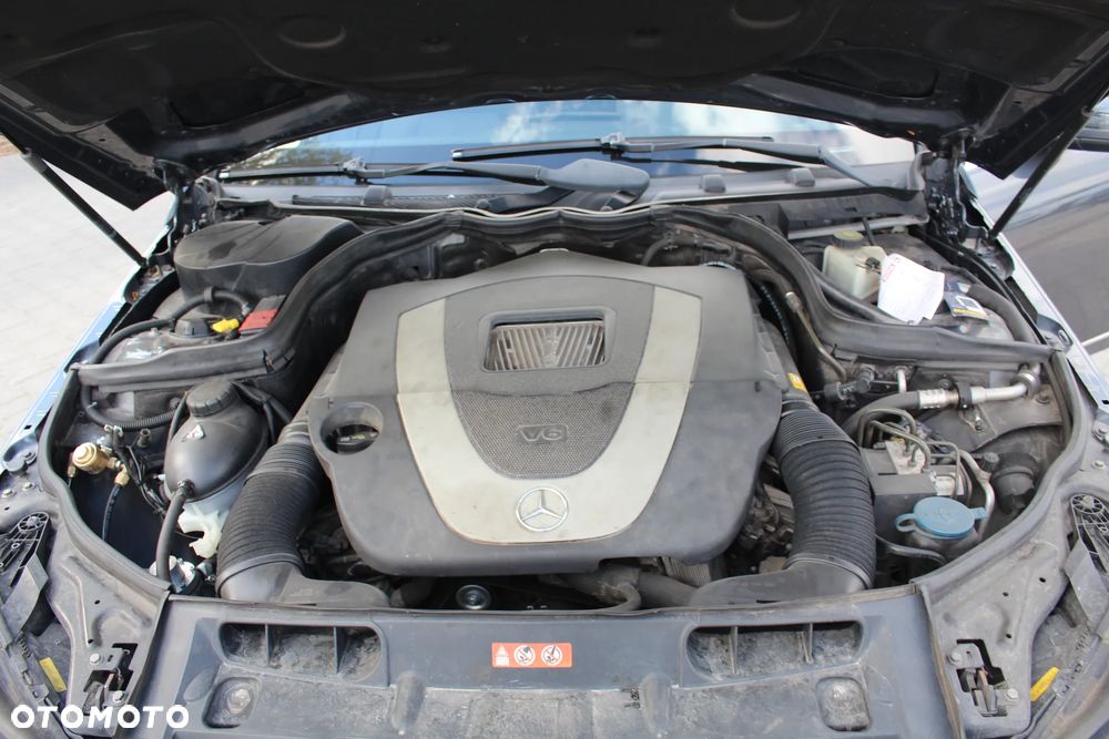 Mercedes-Benz Klasa C 300 7G-TRONIC - 26