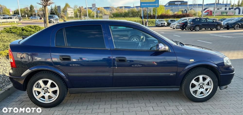 Opel Astra 1.4 Club - 5