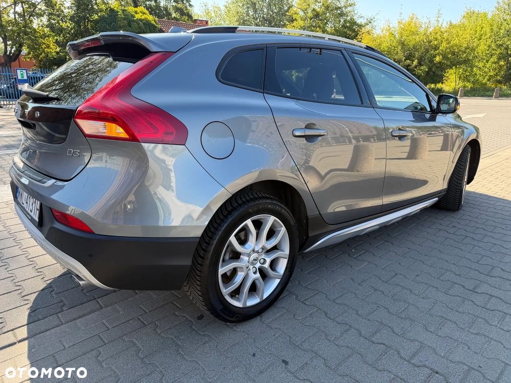 Volvo V40 D3 Drive-E Summum - 5