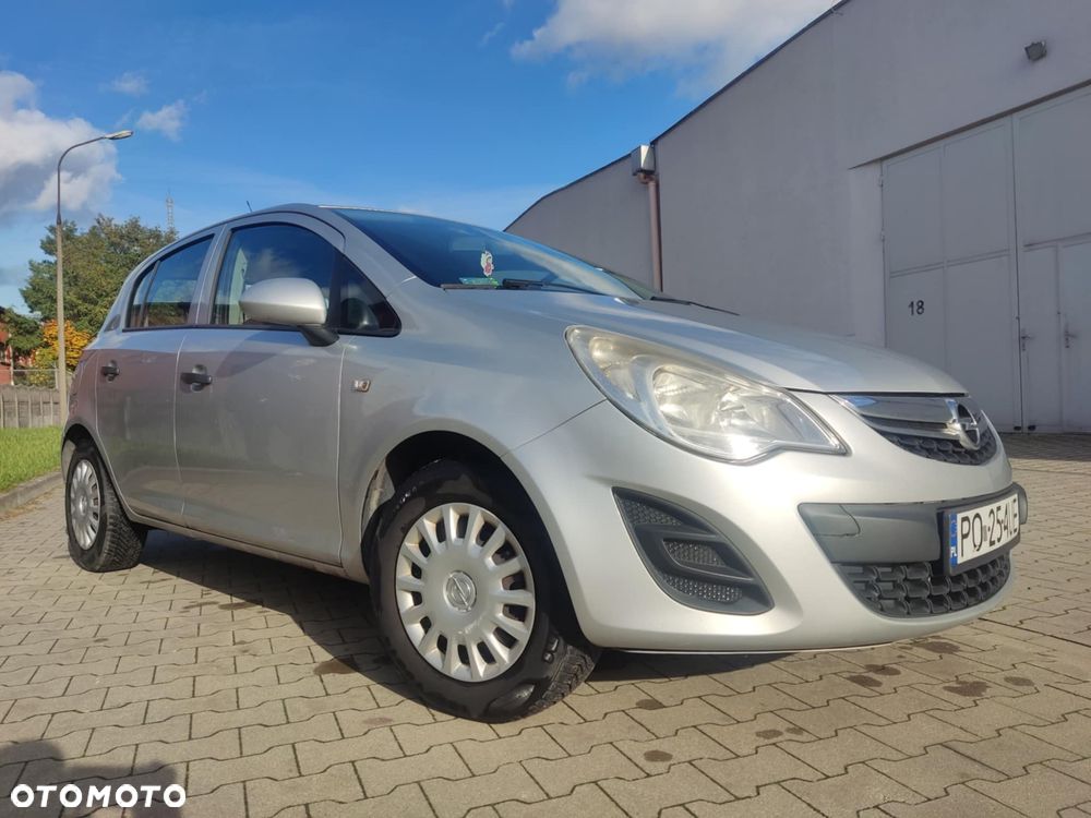 Opel Corsa 1.0 12V Essentia - 1