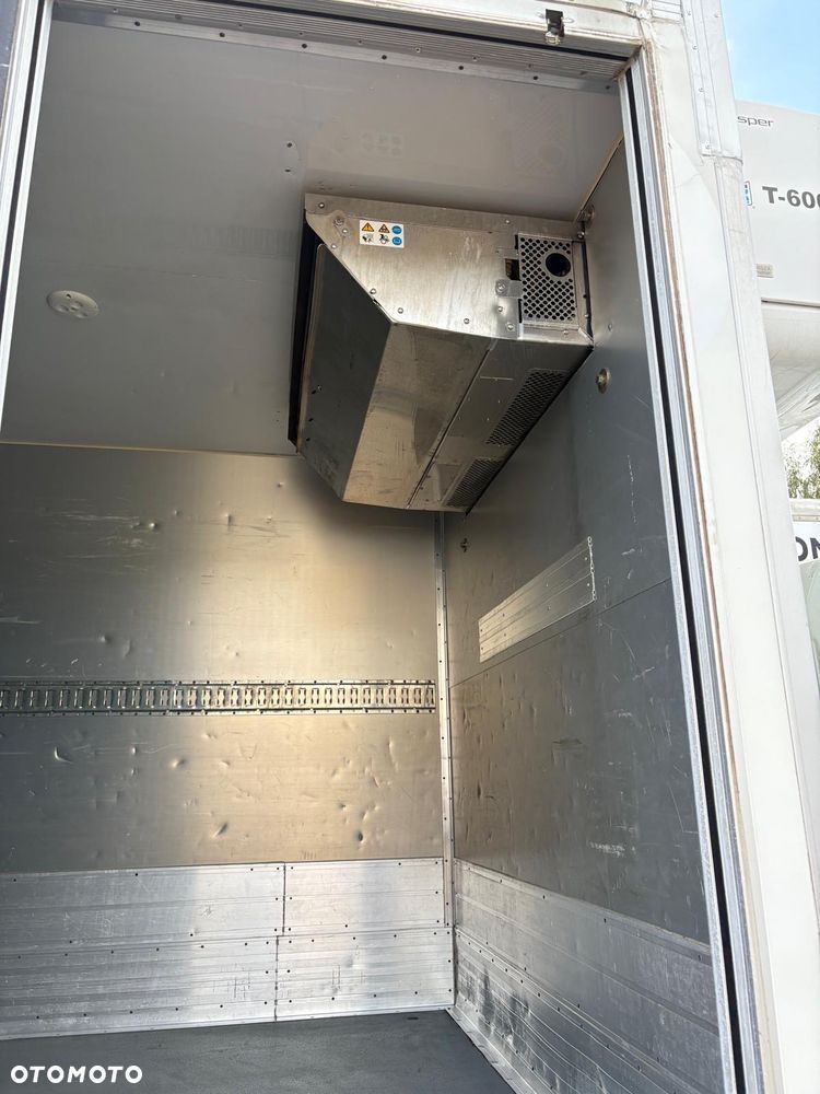 Mitsubishi FUSO CANTER* ECO HYBRID* CHŁODNIA* THERMO KING T600R+EL* Winda* 8 EP* KLIMA* SUPER STAN - 7