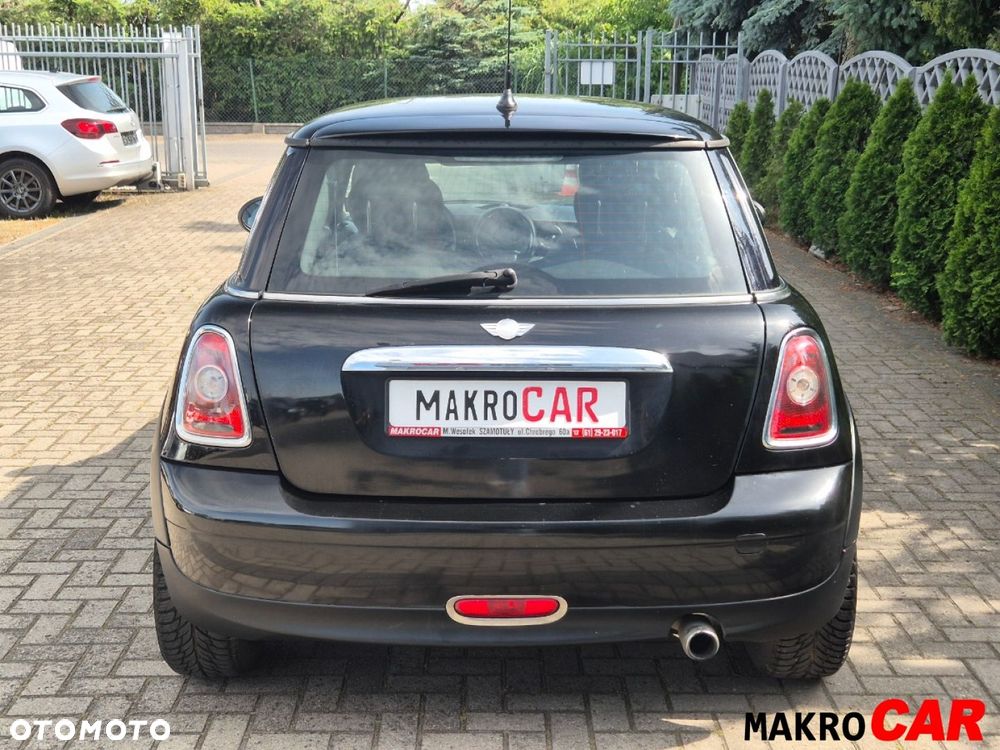 MINI ONE Standard - 10