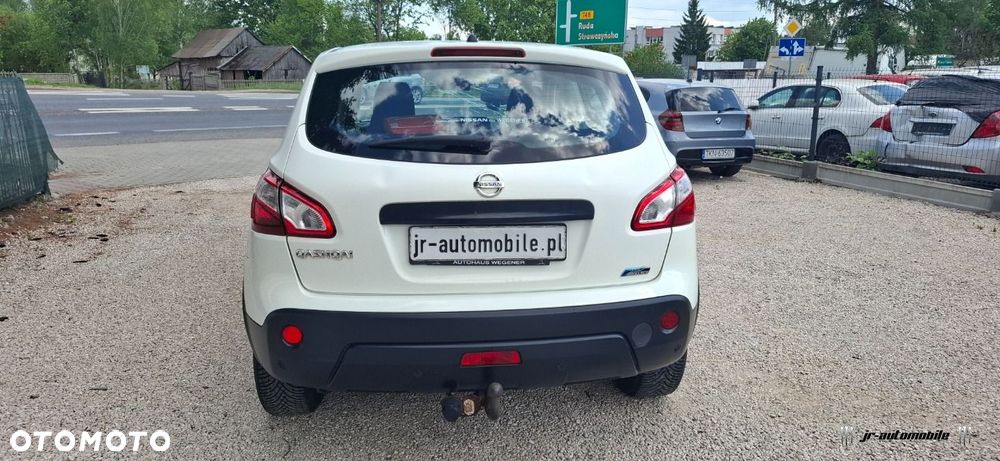 Nissan Qashqai - 11