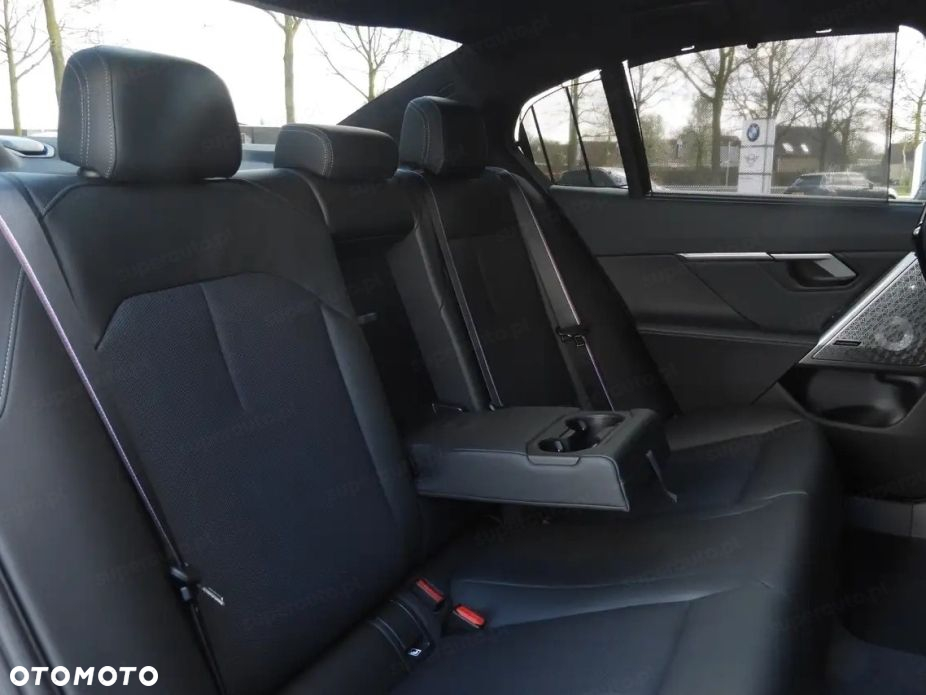 BMW M5 - 16
