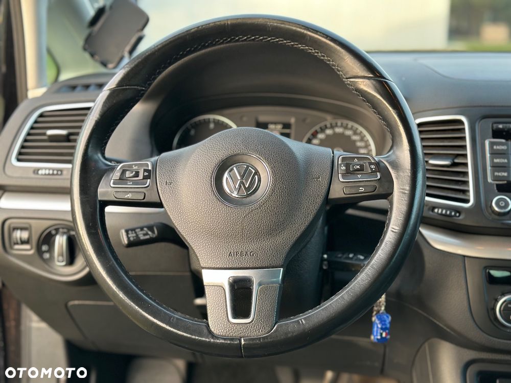 Volkswagen Sharan 2.0 TDI Highline DSG - 13