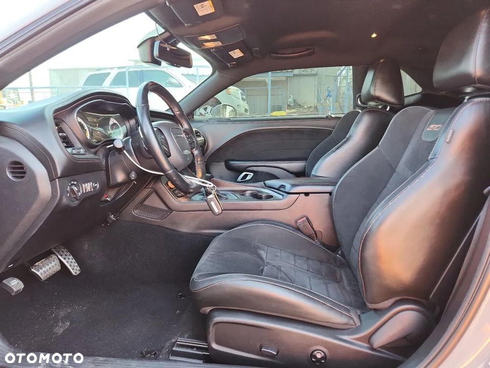 Dodge Challenger Automatik R/T Plus - 7