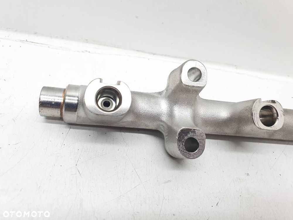 LISTWA WTRYSKOWA T00002614 1.5 BAIC BEIJING 7 F01R00PB16 - 2