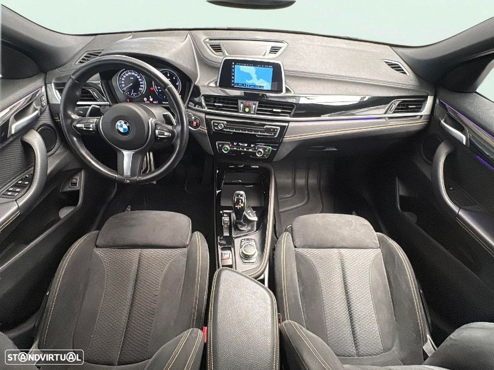 BMW X2 18 d sDrive Auto Pack M - 14