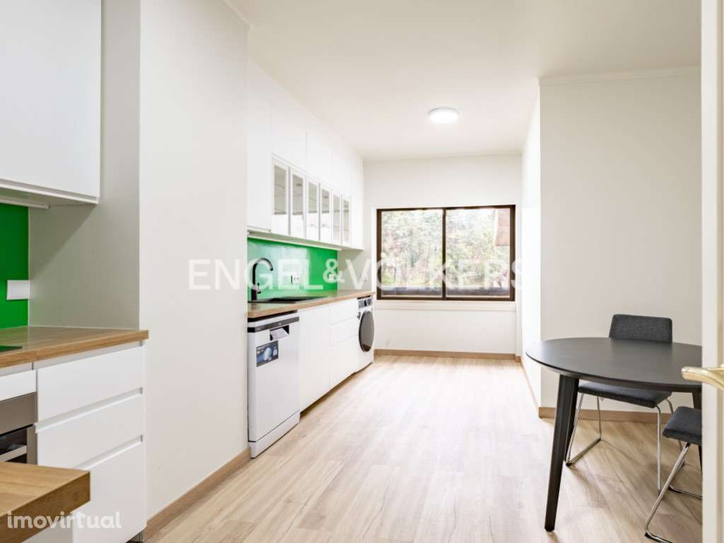 T4 nas Torres do Restelo com Garagem - Grande imagem: 5/28