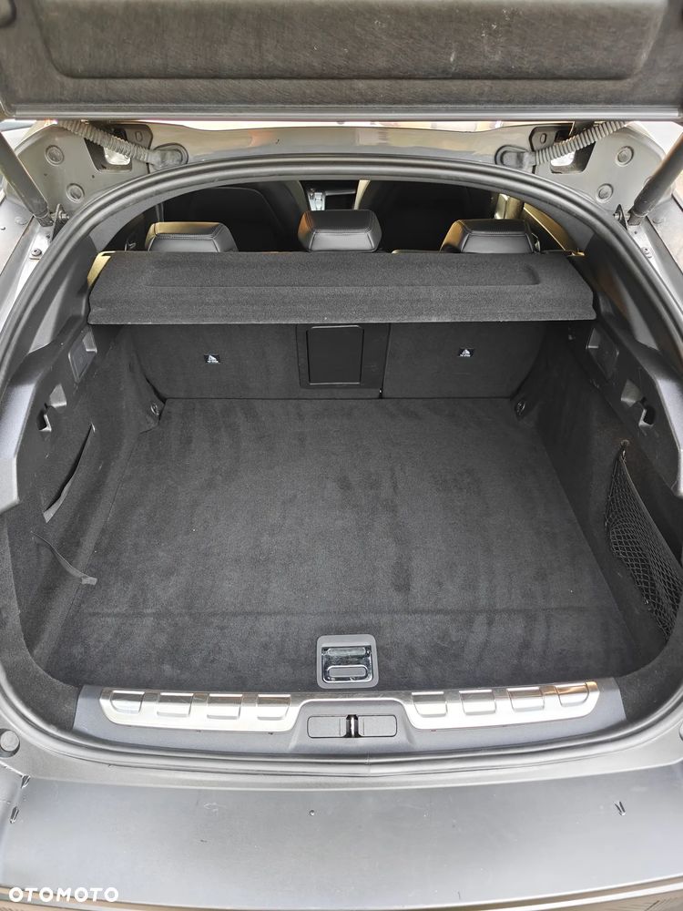 Peugeot 408 1.6 Plug-In Hybrid 180 GT EAT8 - 16