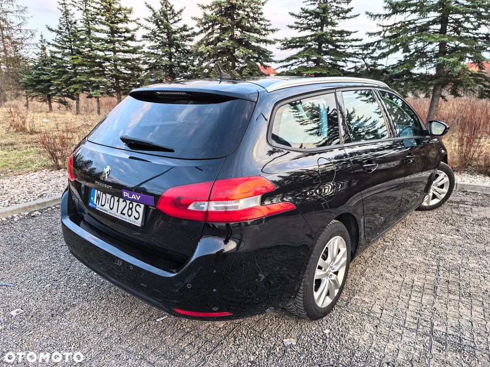 Peugeot 308 1.6 BlueHDi Allure S&S - 25