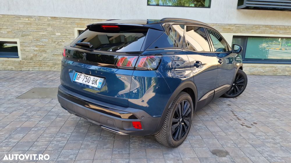 Peugeot 3008 Plug-In Hybrid 225 e-EAT8 GT - 11