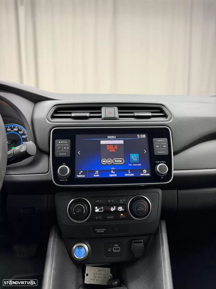 Nissan Leaf 40 kWh Visia - 13