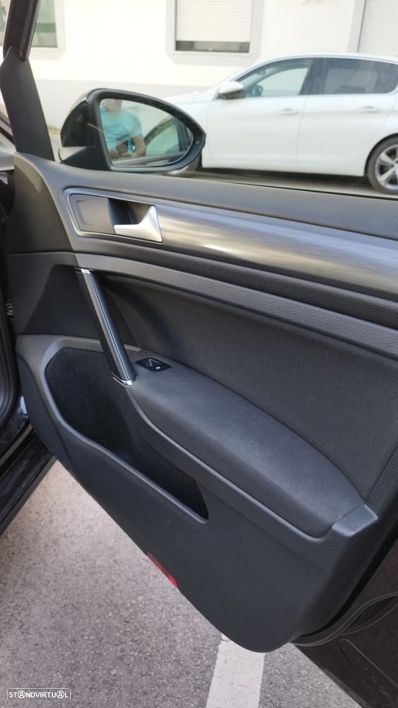 VW Golf Variant 1.6 TDi Confortline - 6