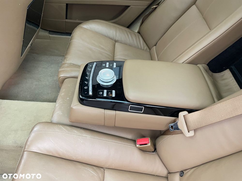 Mercedes-Benz Klasa S 500 4-Matic - 25