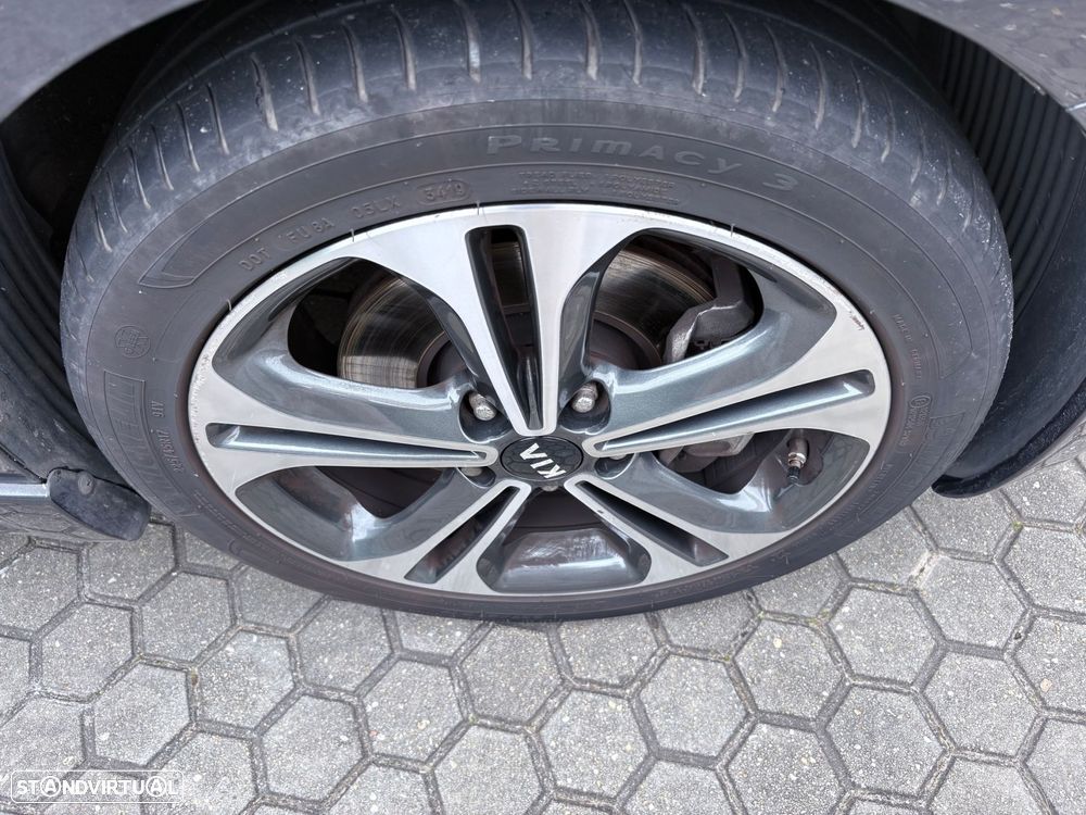 Kia Ceed 1.6 CRDi GT Line - 12