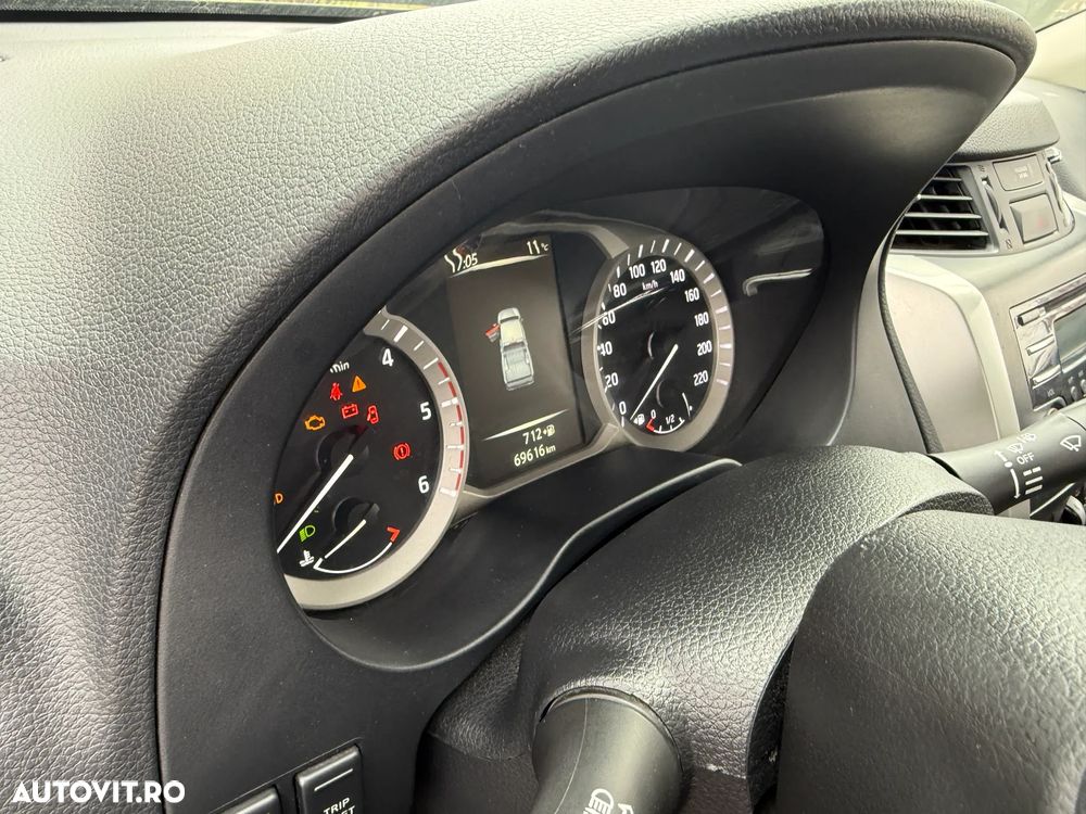 Nissan Navara Double Cab Visia - 18