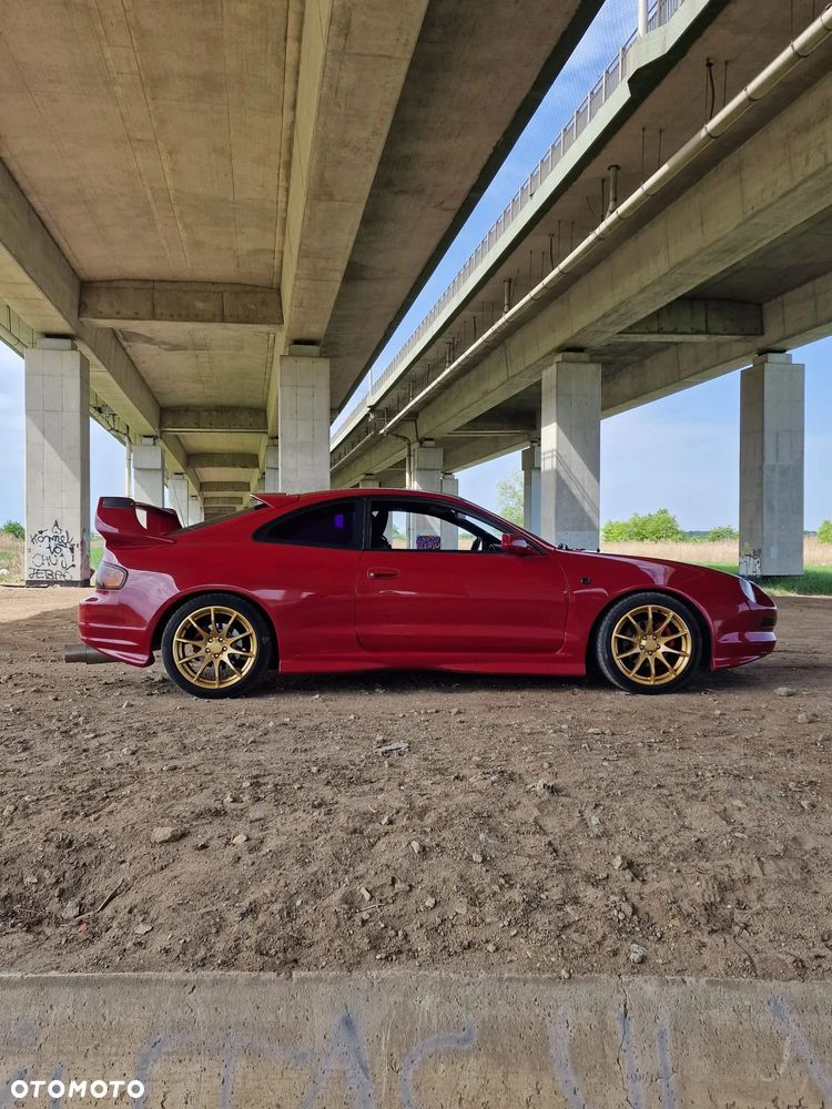 Toyota Celica 2.0 GT - 2