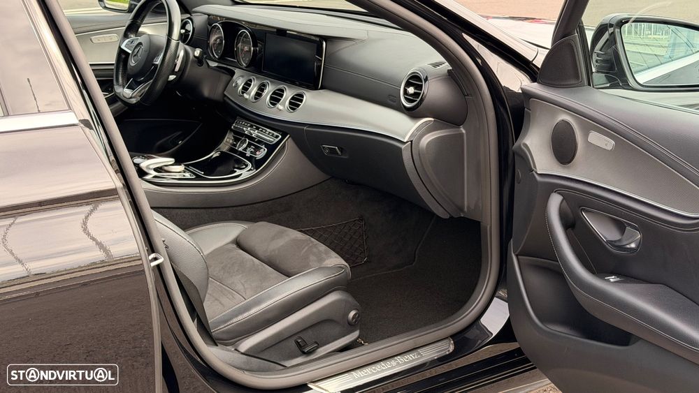 Mercedes-Benz E 220 d AMG Line - 23
