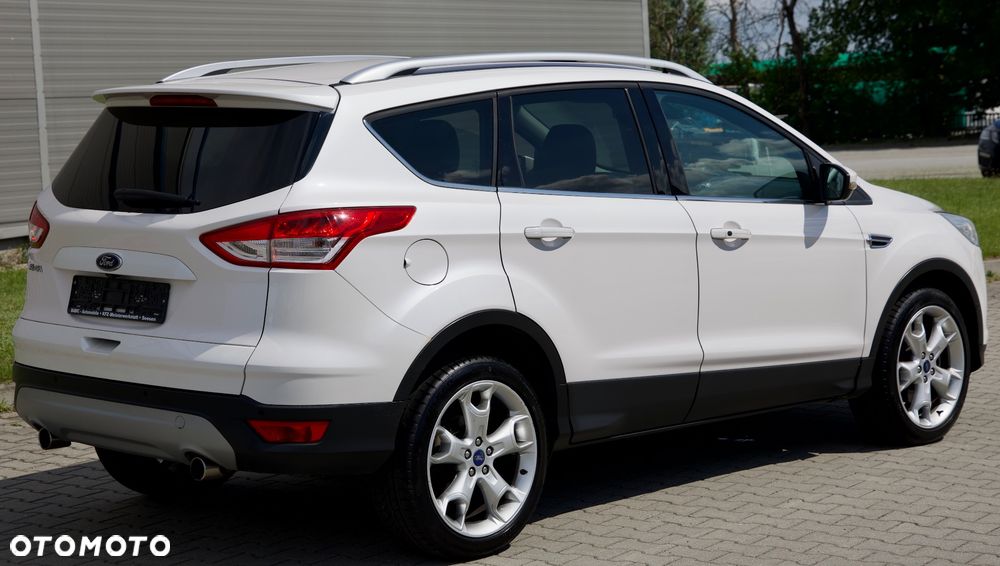 Ford Kuga 2.0 TDCi 4x4 Titanium - 16