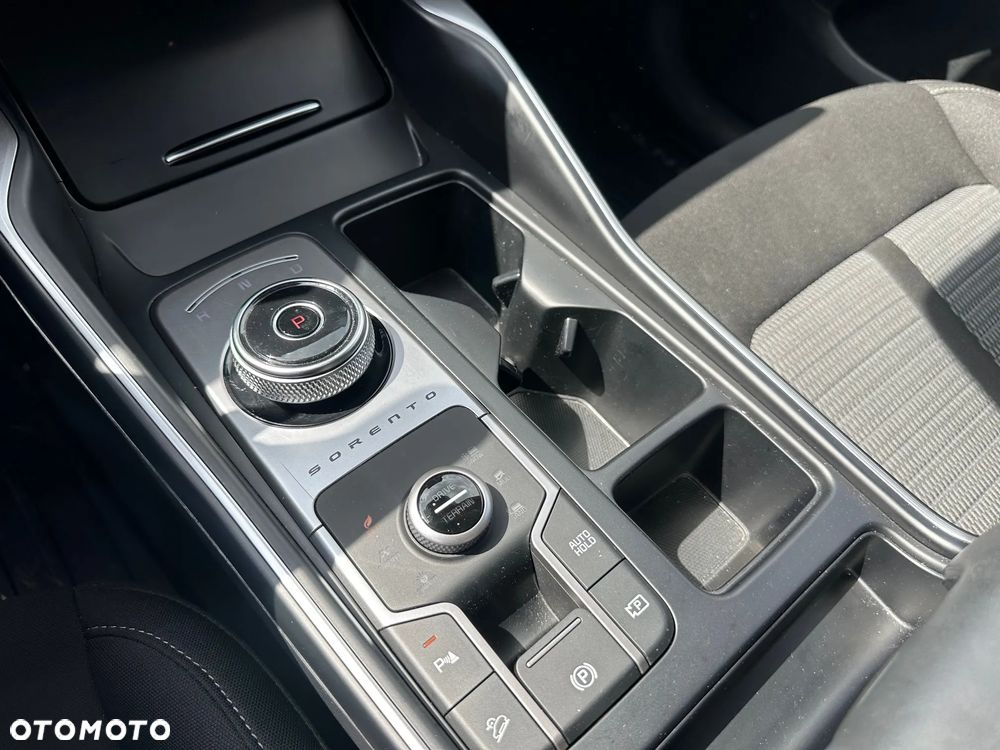 Kia Sorento - 14