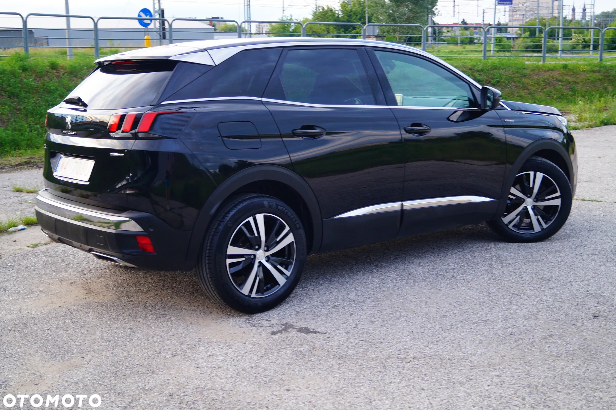 Peugeot 3008 BlueHDi 120 Stop & Start EAT6 Allure - 11