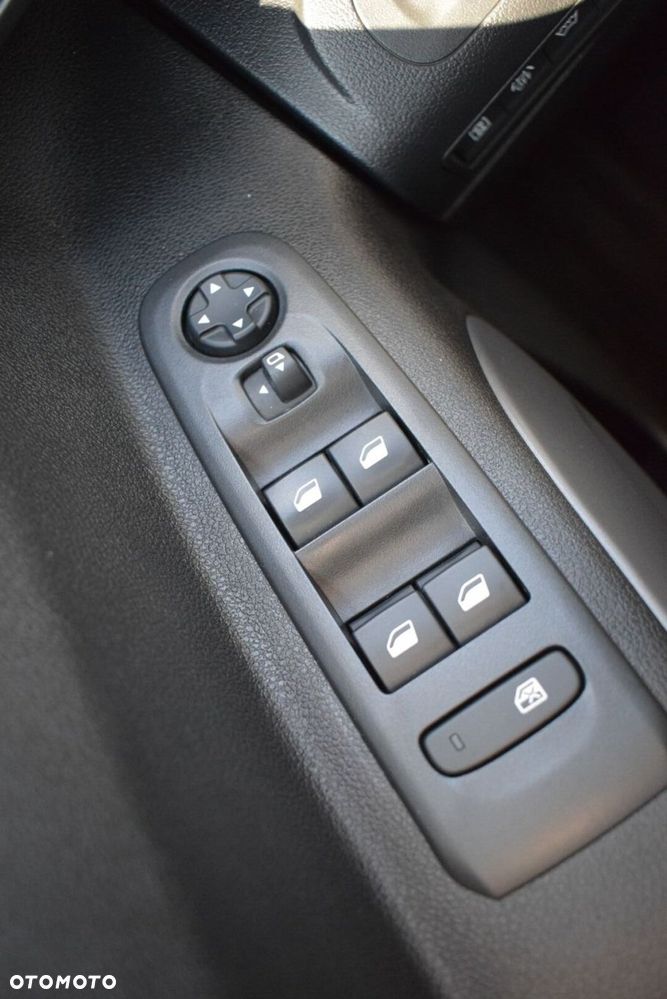 Toyota Proace City Verso 1.2 D-4T Family - 18