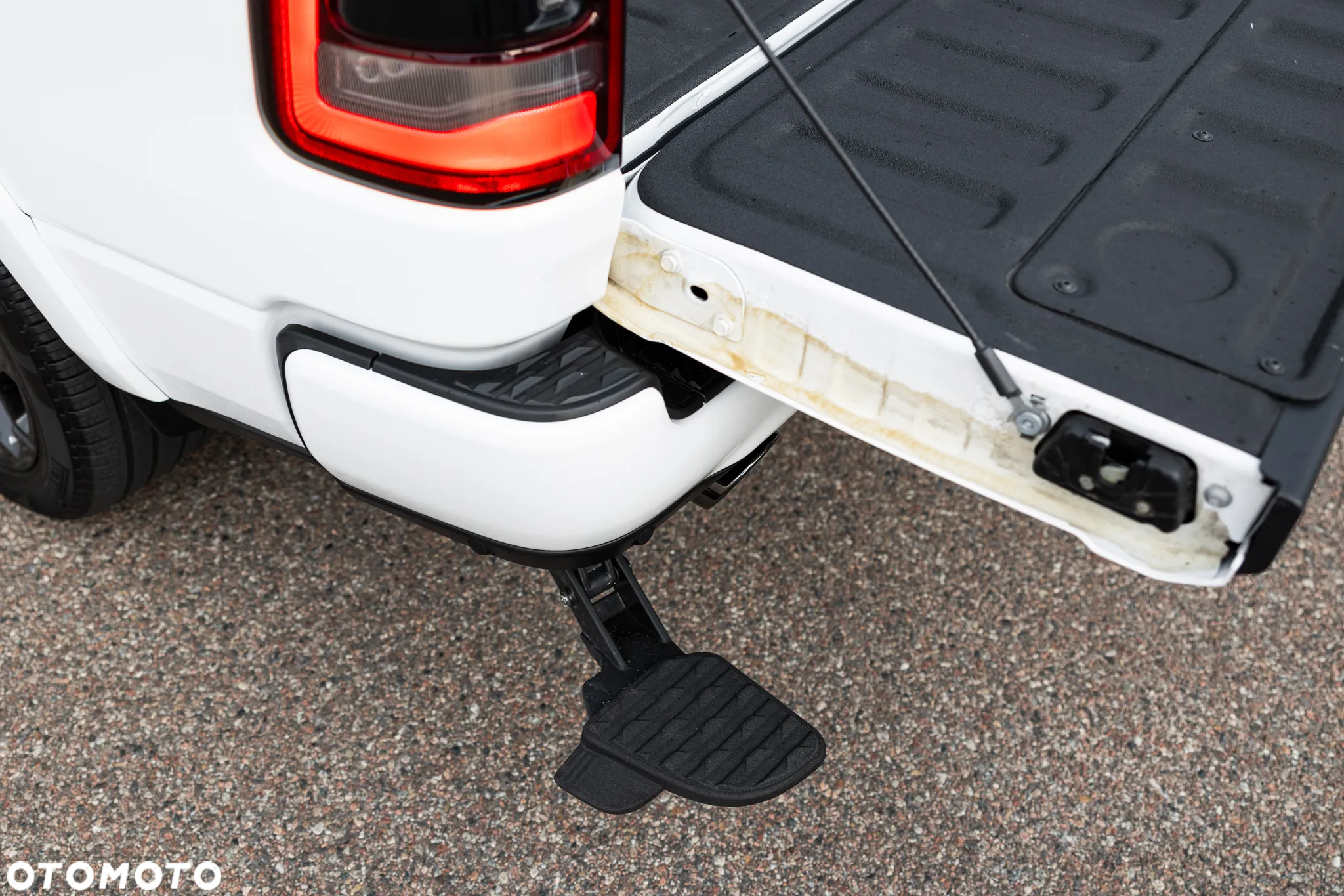 RAM 1500 Crew Cab Limited - 11