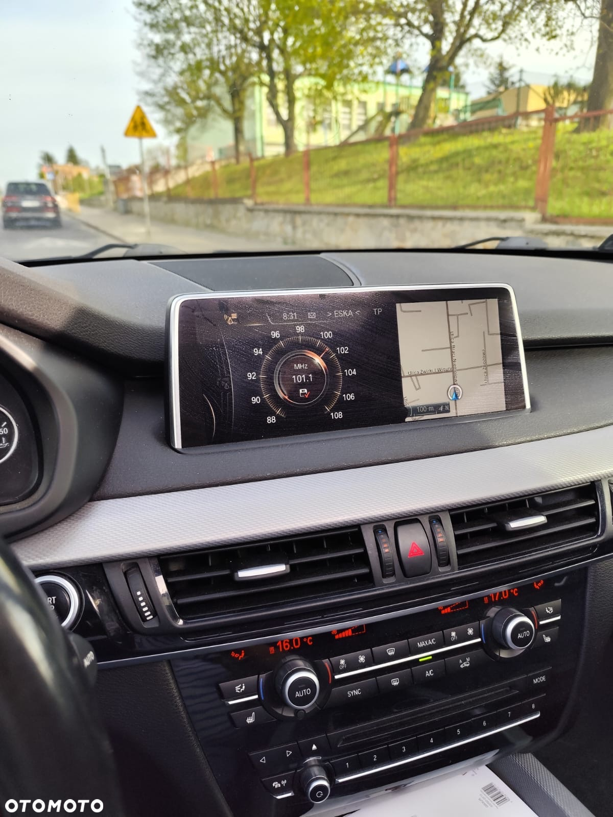 BMW X5 M M50d - 9