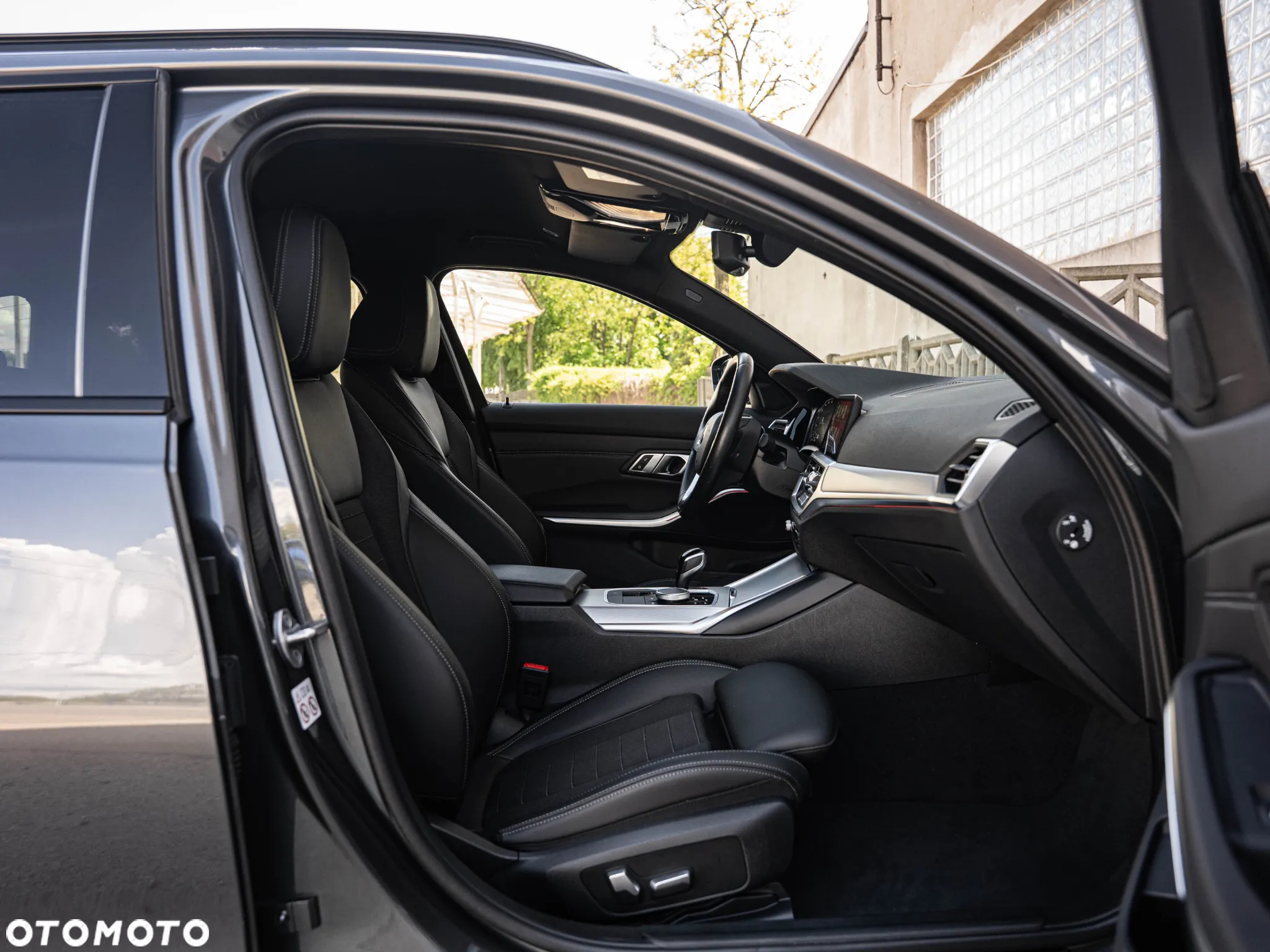 BMW Seria 3 320d Touring xDrive Sport Line - 26