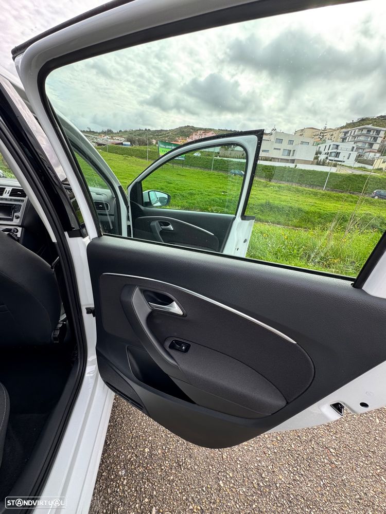 VW Polo 1.2 TSi (Blue Motion ) DSG Highline - 33