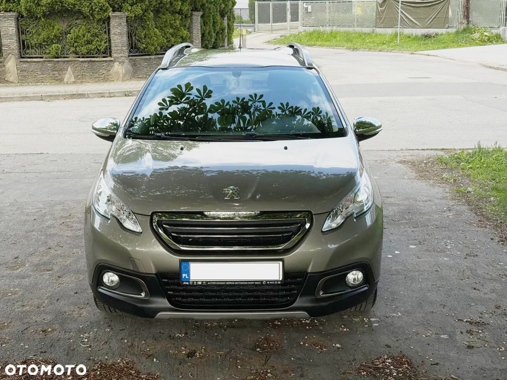 Peugeot 2008 1.2 Pure Tech Style S&S - 2