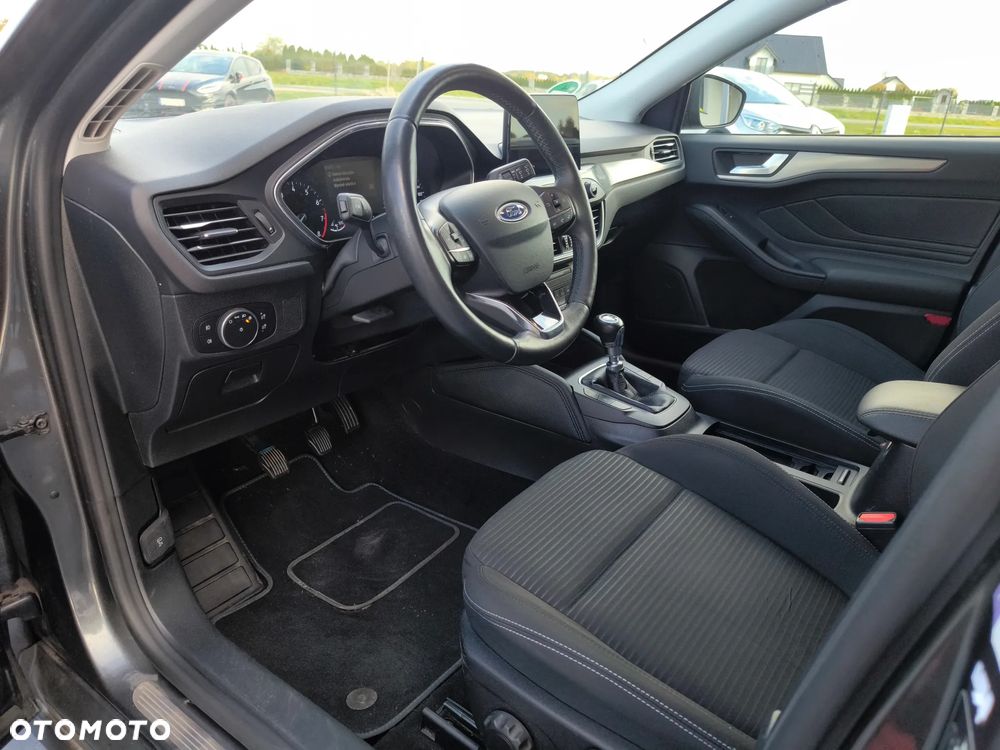 Ford Focus 1.5 EcoBoost STart-Stopp-System TITANIUM - 3