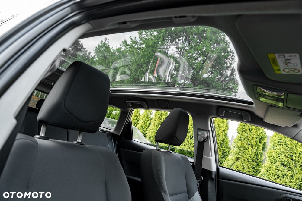 Toyota Auris 1.6 D-4D Comfort - 28