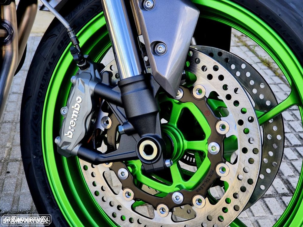 Kawasaki Z 900 SE - 7