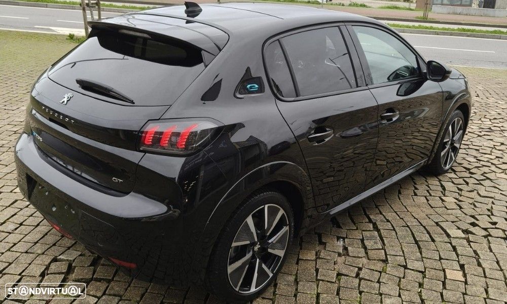 Peugeot e-208 50 kWh GT Pack - 7