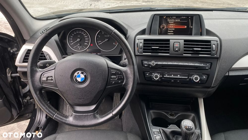 BMW Seria 1 118d - 12