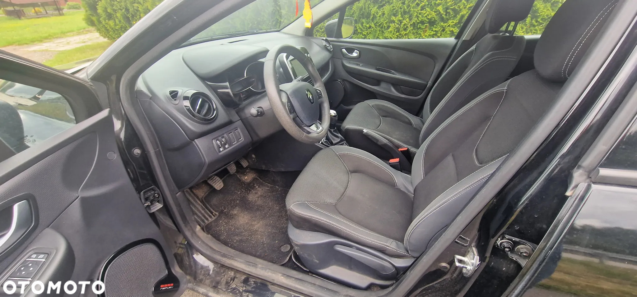 Renault Clio 1.2 16V Limited - 11