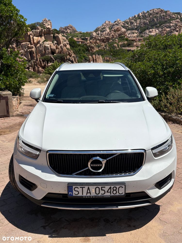 Volvo XC 40 - 1
