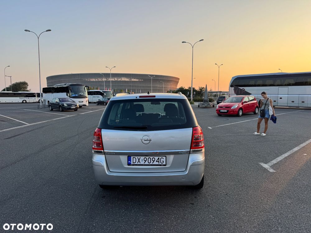 Opel Zafira - 5