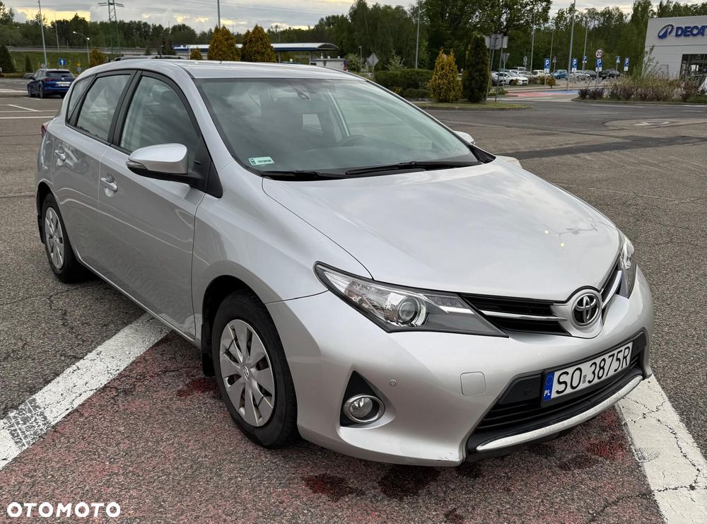 Toyota Auris 1.33 VVT-i Active - 1